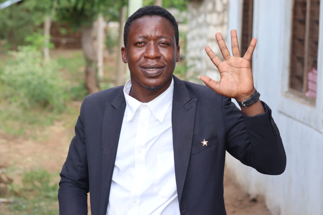 Alex mwango 